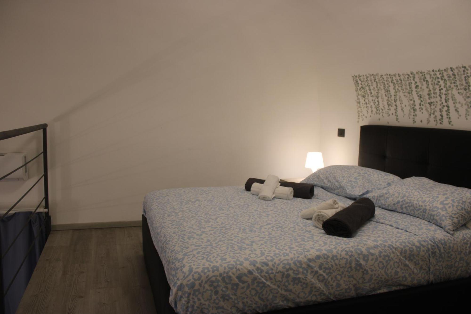 Agata Blu Apartment Катания Екстериор снимка
